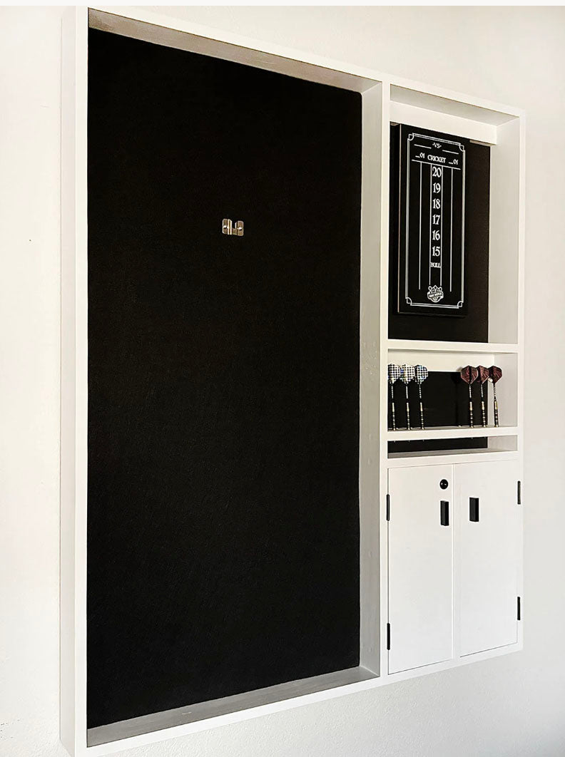 The Commander – Custom Dartboard Cabinet